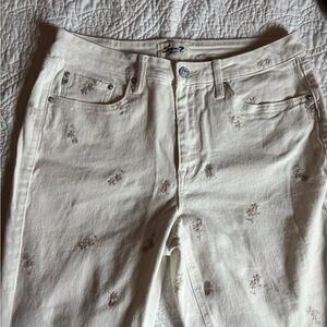 Seven7 Premium White Jeans